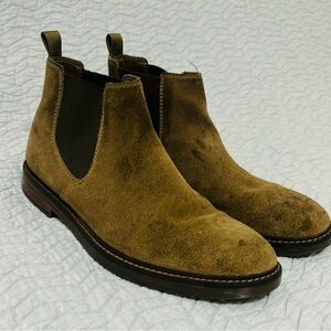Clarks! Olive Chelsea Boots w/ Belt!